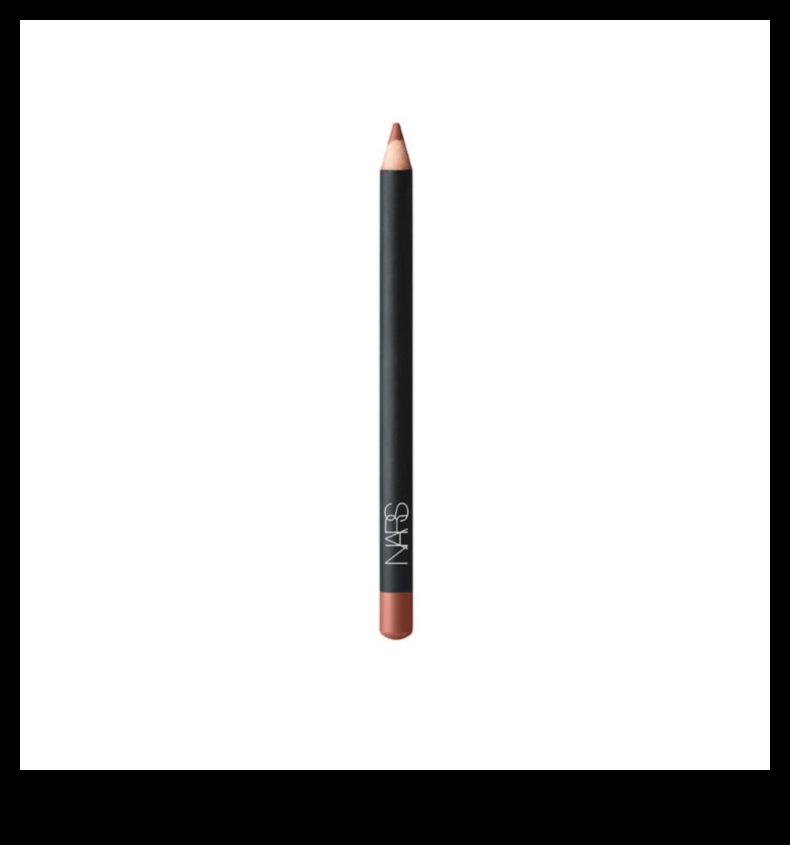 Precīza pilnība: lūpu laineru tehnikas spēka atraisīšana