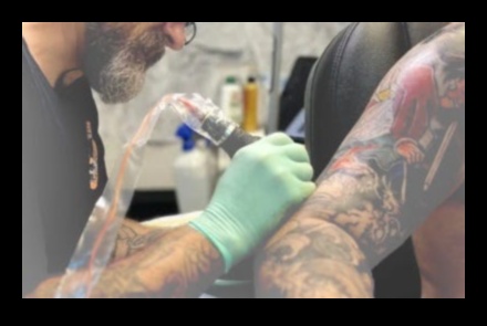 Spilgtas vīzijas: krāsainas un dinamiskas tetovējumu idejas