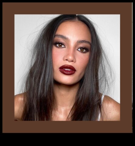 Glam Meets Grunge Moderns klasiskā grima skatījums