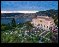 Greznas kokteiļu ballīte — informācija elegantākajām greznajām atpūtas vietām