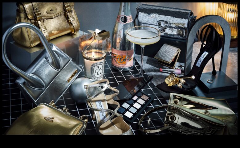 Moderni dārgumi Atrodiet ideālas modernas priekšmeti viņas stilīgajam drēbju skapim